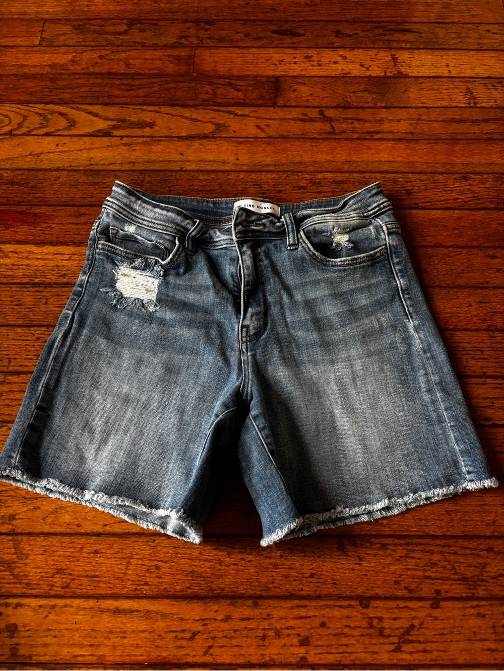 Womens Flying Monkey jean shorts size 28